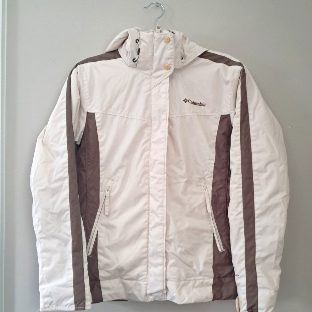 Columbia Women's Winter Jacket in White and Brown
